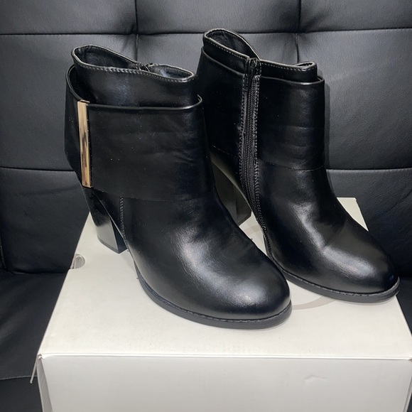 C Comfort EST 1946 Womens Size 10 Black Leather Boots - Picture 3 of 12